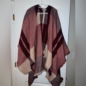 Francesca's Collections Burgundy and Cream Knit Poncho